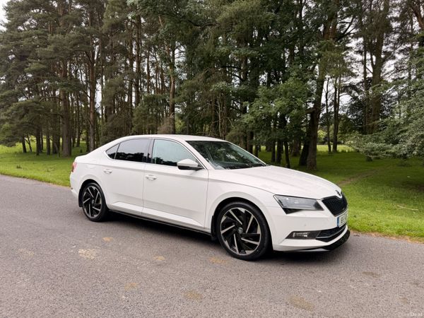 Skoda Superb Saloon, Diesel, 2016, White