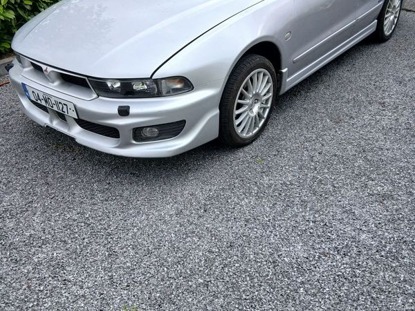 Mitsubishi Galant Saloon, Petrol, 2004, Silver