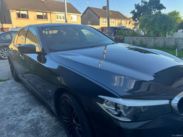 BMW 5-Series Saloon, Petrol Plug-in Hybrid, 2018, Grey