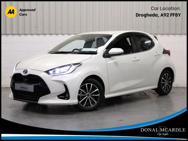 Toyota Yaris Hatchback, Petrol, 2021, White