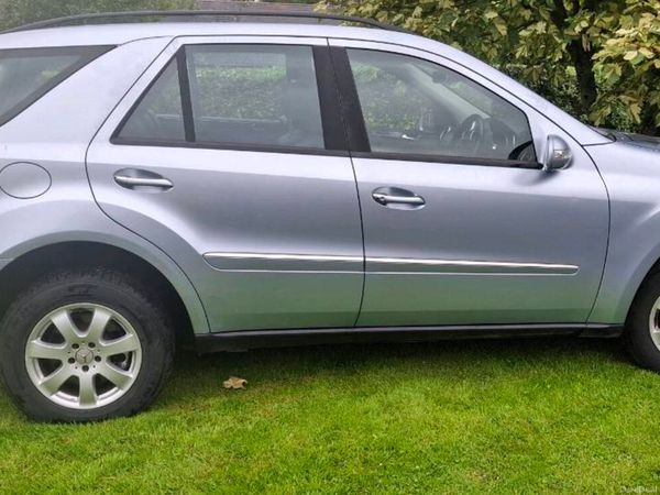 Mercedes-Benz M-Class SUV, Diesel, 2008, Blue