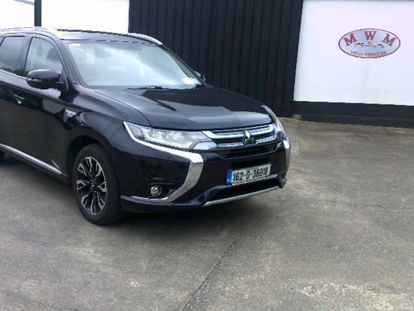 Mitsubishi Outlander SUV, Petrol Plug-in Hybrid, 2016, Black