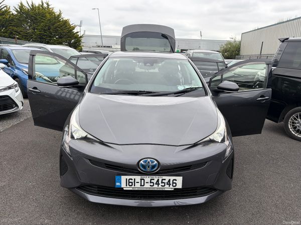 Toyota Prius Hatchback, Petrol Hybrid, 2016, Grey