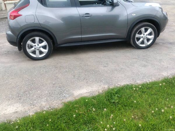 Nissan Juke SUV, Diesel, 2012, Grey