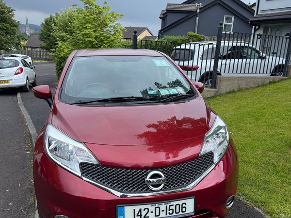 Nissan Note MPV, Petrol, 2014, Red