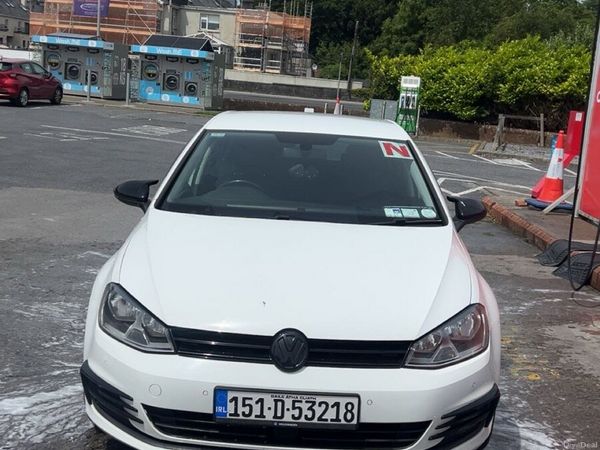 Volkswagen Golf Hatchback, Petrol, 2015, White