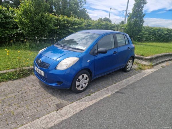 Toyota Yaris Hatchback, Petrol, 2006, Blue