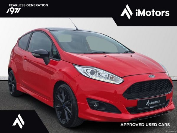 Ford Fiesta Hatchback, Petrol, 2016, Red