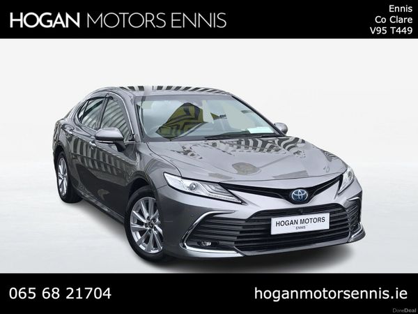 Toyota Camry Saloon, Petrol Hybrid, 2021, Grey