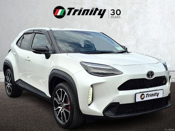 Toyota Yaris Cross SUV, Petrol Hybrid, 2023, White