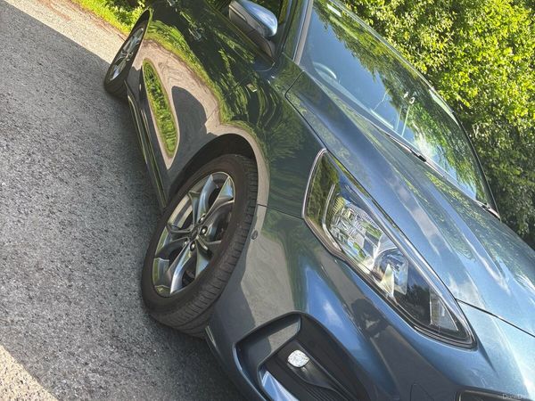 Ford Focus Hatchback, Petrol Hybrid, 2021, Blue