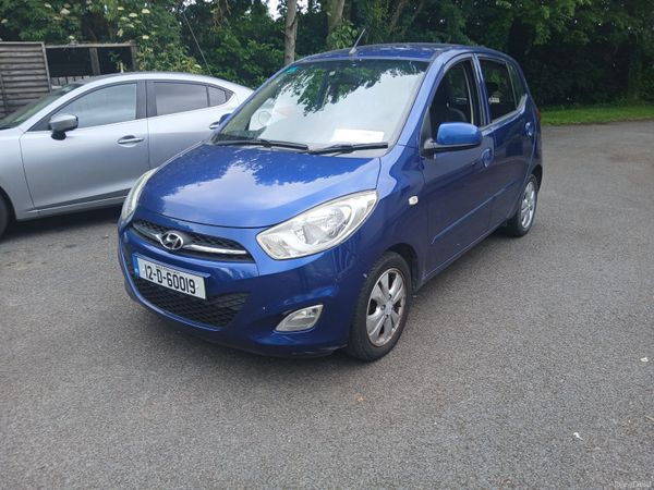Hyundai i10 Hatchback, Petrol, 2012, Blue
