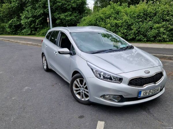 Kia Ceed Estate/Jeep, Diesel, 2013, Silver