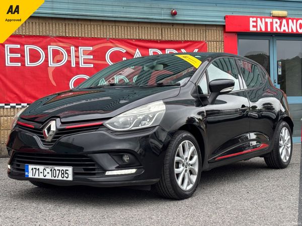 Renault Clio Hatchback, Petrol, 2017, Black