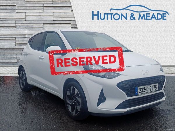 Hyundai i10 Hatchback, Petrol, 2023, White