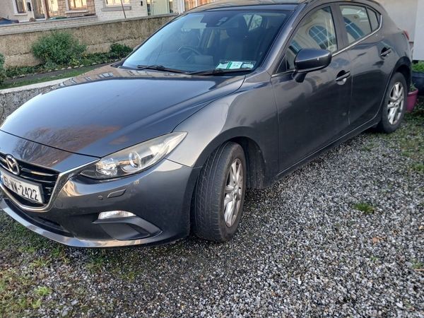 Mazda Mazda3 Hatchback, Diesel, 2015, Grey