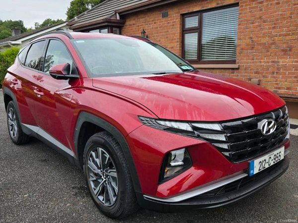 Hyundai Tucson SUV, Petrol Hybrid, 2021, Red