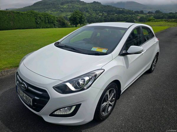 Hyundai i30 Hatchback, Diesel, 2016, White