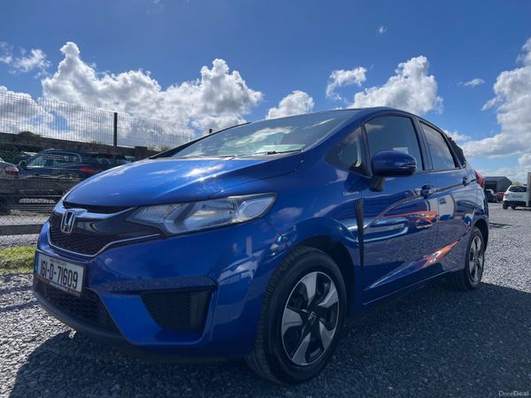 Honda Fit Hatchback, Petrol Hybrid, 2016, Blue