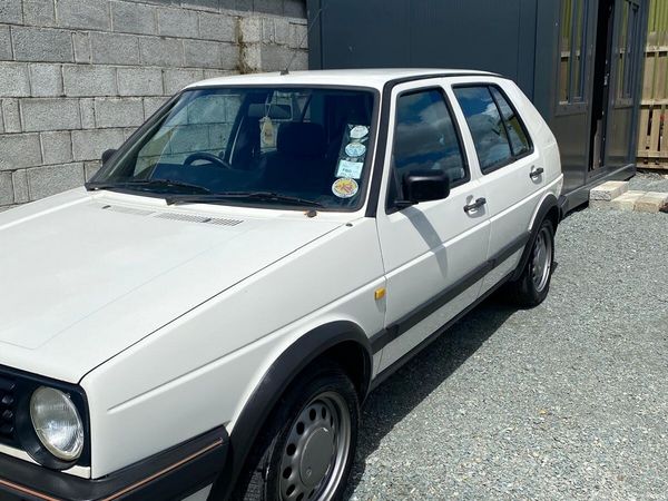 Volkswagen Golf Hatchback, Diesel, 1992, Grey