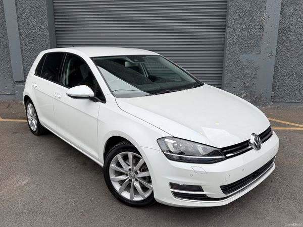 Volkswagen Golf Hatchback, Petrol, 2016, White