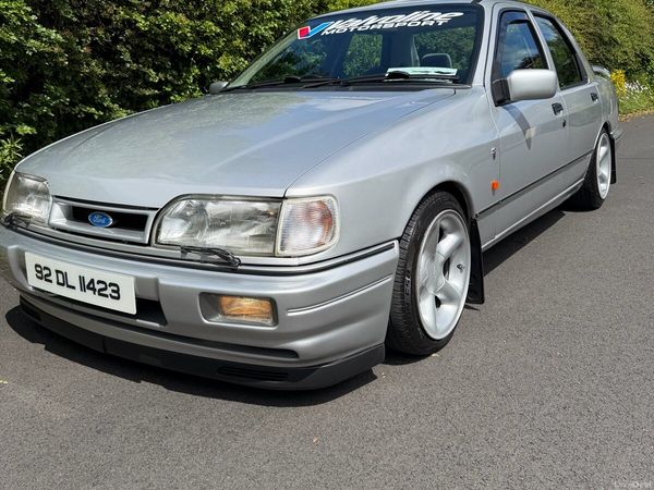 Ford Sierra Hatchback, Petrol, 1990, Red
