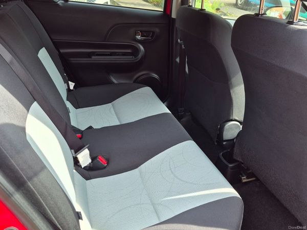 Toyota Aqua Hatchback, Petrol Hybrid, 2014, Red