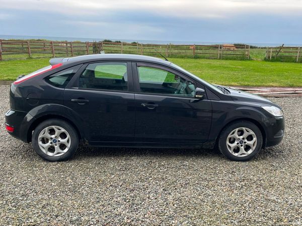 Ford Focus Hatchback, Diesel, 2011, Black