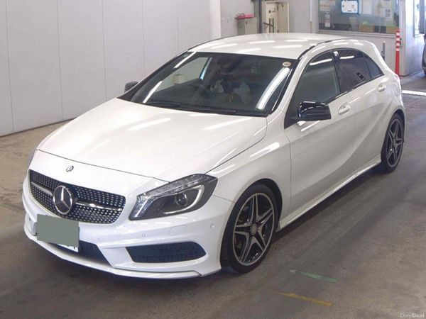 Mercedes-Benz A-Class Hatchback, Petrol, 2014, White