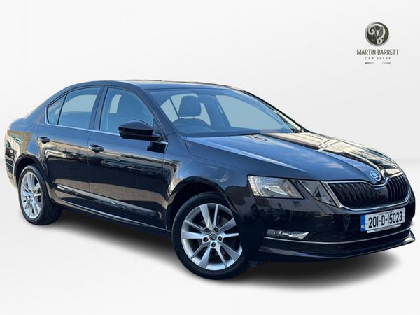 Skoda Octavia Hatchback, Petrol, 2020, Black