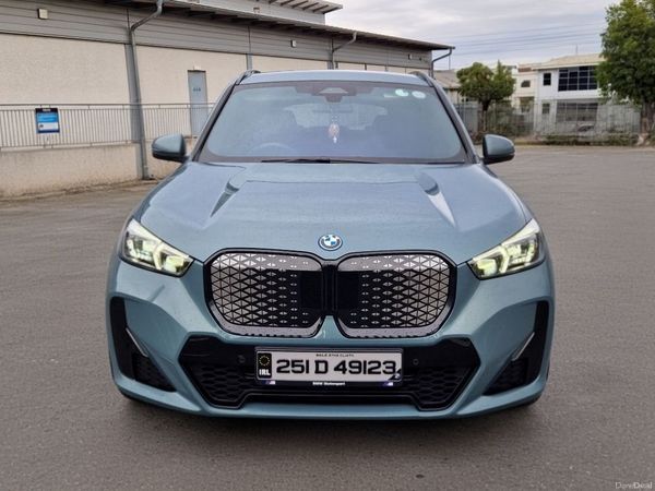 BMW iX1 Estate, Electric, 2025, Green