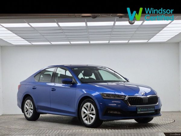 Skoda Octavia Saloon, Petrol, 2022, Blue