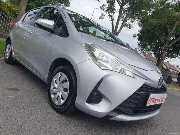 Toyota Yaris Hatchback, Petrol, 2018, Silver