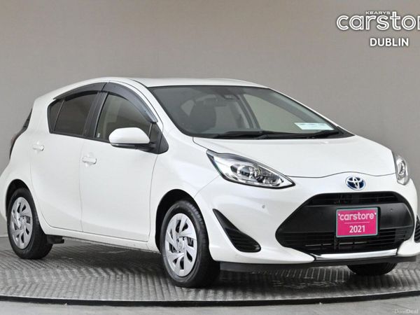 Toyota Aqua Hatchback, Petrol Hybrid, 2021, White