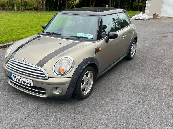 Mini Cooper Hatchback, Diesel, 2009, Silver