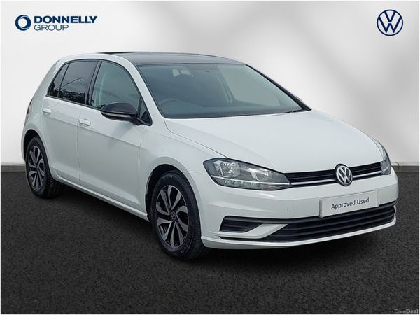 Volkswagen Golf Hatchback, Diesel, 2019, White