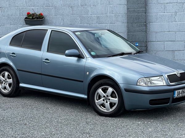 Skoda Octavia Hatchback, Diesel, 2008, Grey