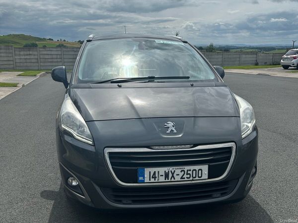 Peugeot 5008 MPV, Diesel, 2014, Grey