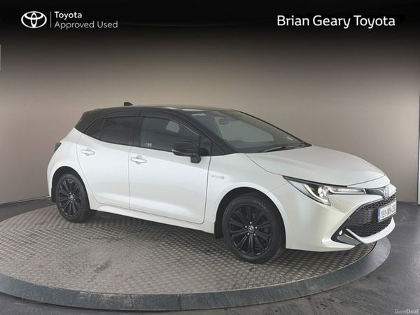 Toyota Corolla Hatchback, Petrol Hybrid, 2019, White
