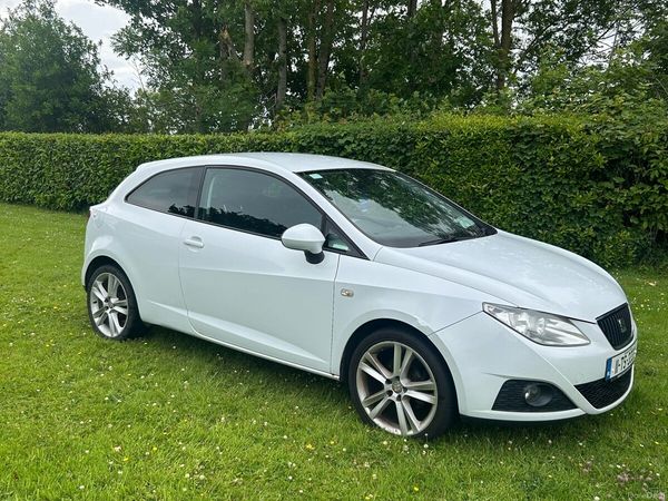 SEAT Ibiza Coupe, Petrol, 2011, White