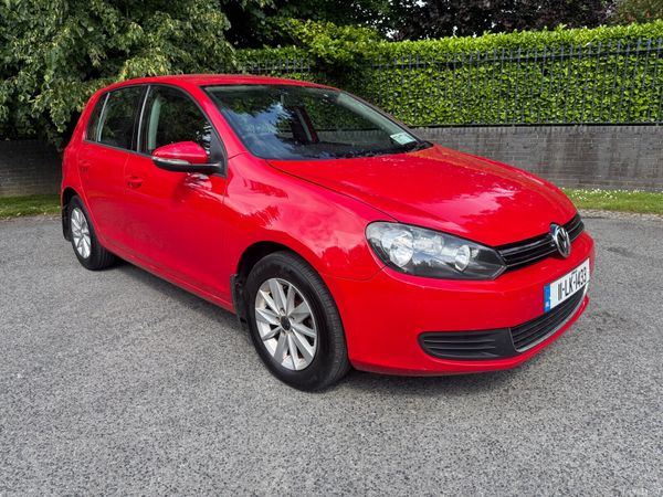 Volkswagen Golf Hatchback, Diesel, 2011, Red