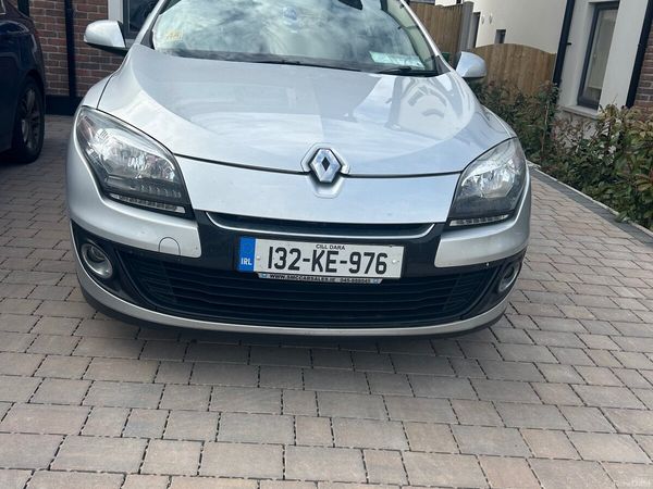 Renault Megane Hatchback, Diesel, 2013, Silver