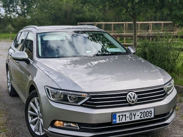Volkswagen Passat Estate, Diesel, 2017, Silver