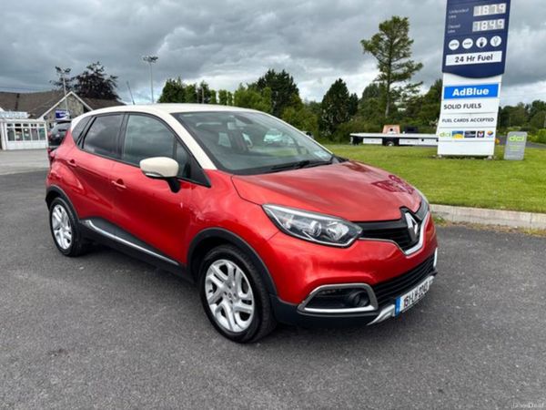 Renault Captur Hatchback, Diesel, 2015, Red