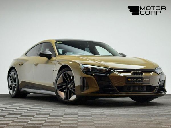Audi e-tron GT Coupe, Electric, 2024, Green