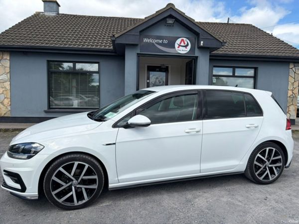 Volkswagen Golf Estate, Petrol, 2020, White