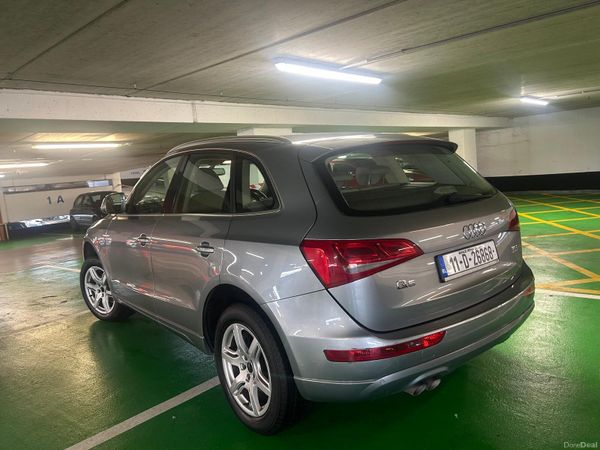 Audi Q5 SUV, Diesel, 2011, Grey