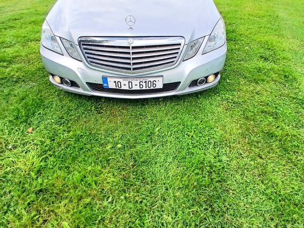 Mercedes-Benz E-Class Saloon, Diesel, 2010, Silver