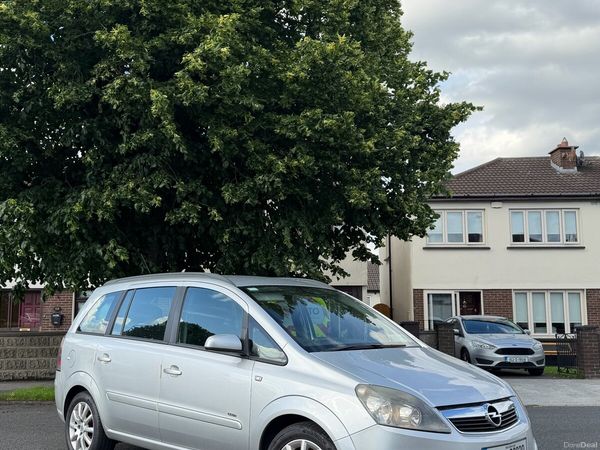 Opel Zafira MPV, Petrol, 2006, Silver