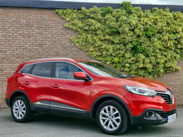 Renault Kadjar SUV, Diesel, 2016, Red